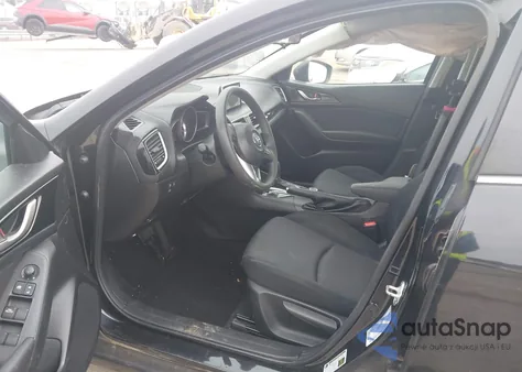 2016 Mazda Mazda3 I Sport из США, поврежденный, VIN 3MZBM1U70GM247257